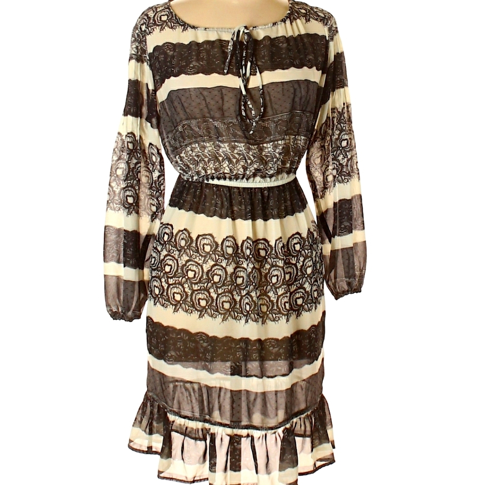 Kardashian Kollection Black & White Dress - Picture 1 of 3